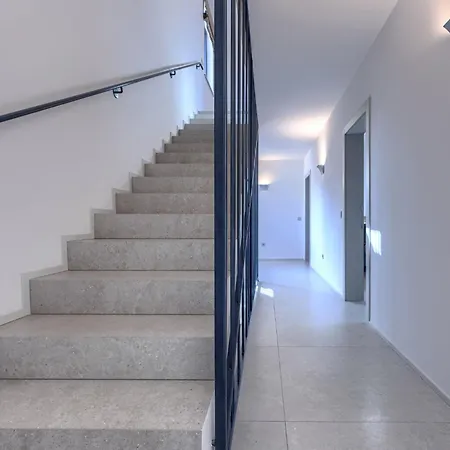 La Terra By Interhome * Tinjan