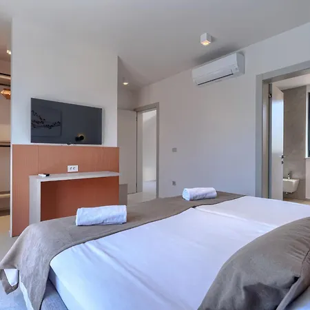 Ferienhaus La Terra By Interhome Tinjan