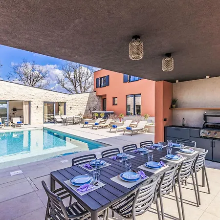 La Terra By Interhome * Tinjan