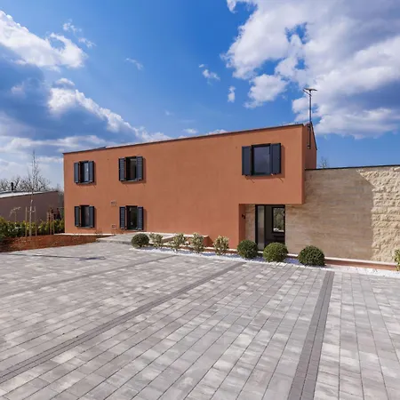 La Terra By Interhome Ferienhaus Tinjan